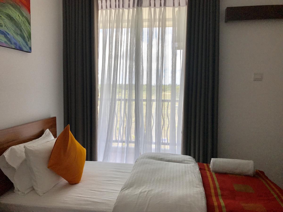 Araliya Oceanfront Condos Nilaveli, Trincomalee Extérieur photo
